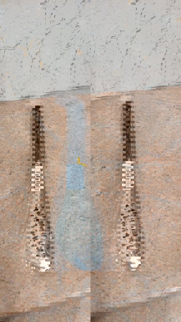 OSKAR ÇELIK SILIKON SAPLI DELIKLI MASA KÜÇÜK *360